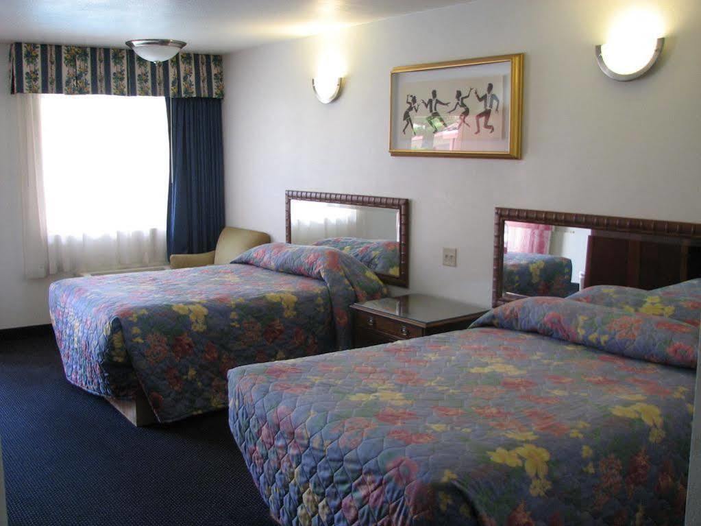 Rodeway Inn Santa Ana Dış mekan fotoğraf
