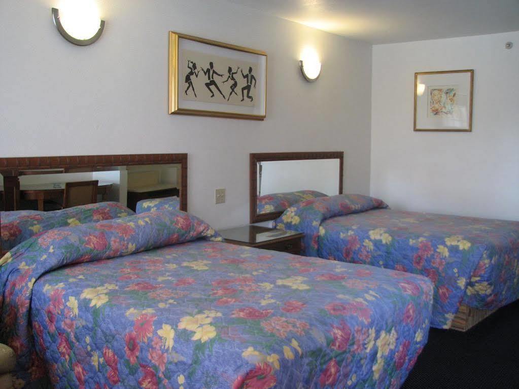 Rodeway Inn Santa Ana Dış mekan fotoğraf
